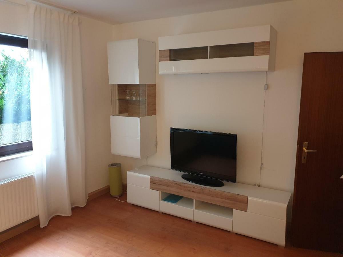 Andinas Ferienwohnung In Ruhiger Lage Direkt Am Wald Wilnsdorf Zewnętrze zdjęcie